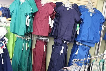 Top 5 Growth Strategies for Uniform and Scrubs Retailers